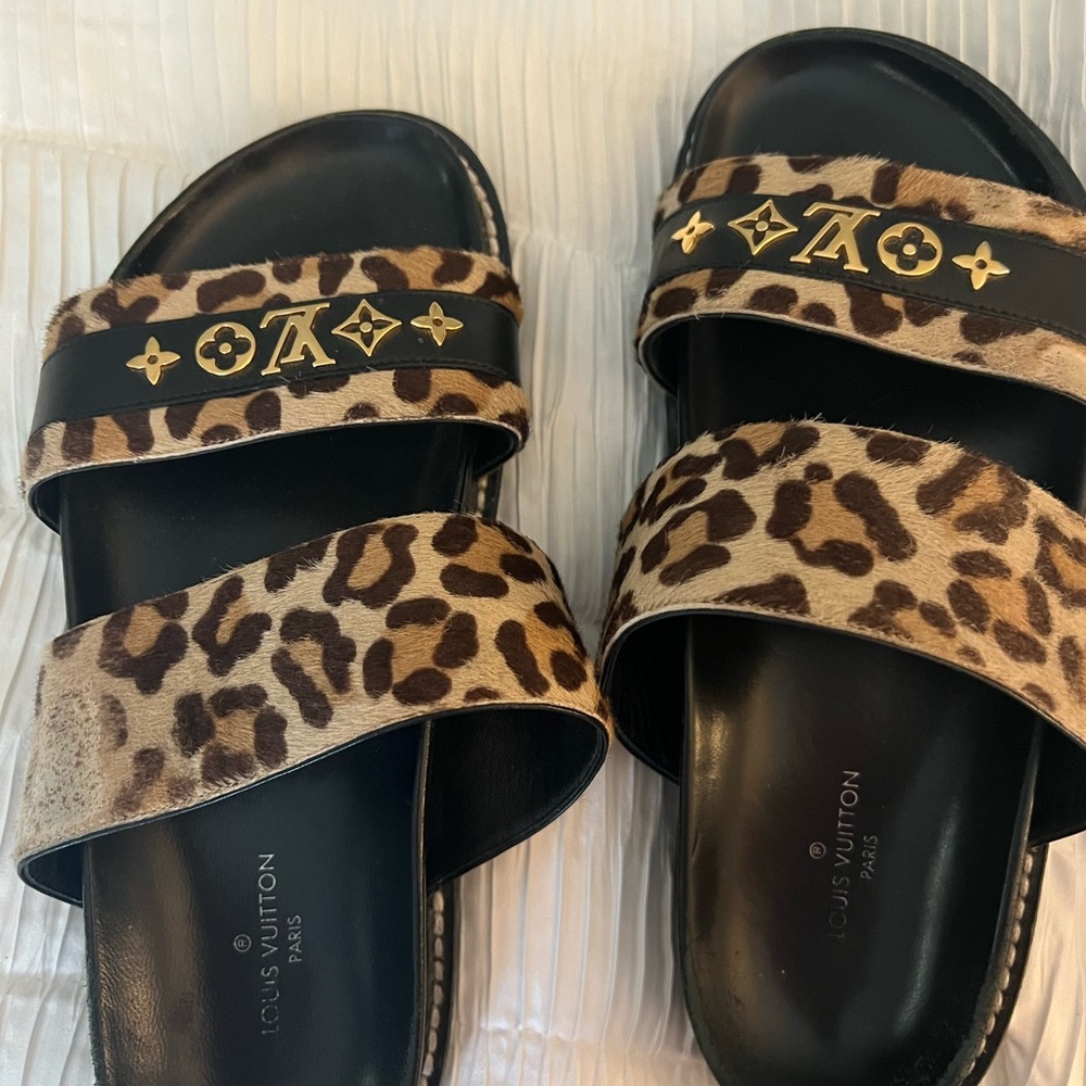 Louis Vuitton Paseo Leopard Print Sandals